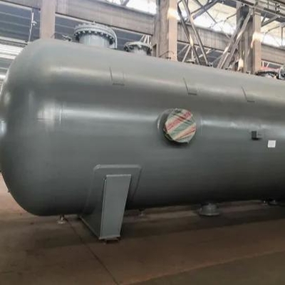 Tanque de armazenamento de líquido criogênico com capacidade de 31,58 m³ e pressão de 2,16 MPa