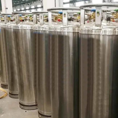 O cilindro criogênico do vaso Dewar de 180 litros soldou o oxigênio líquido isolado da garrafa do argônio